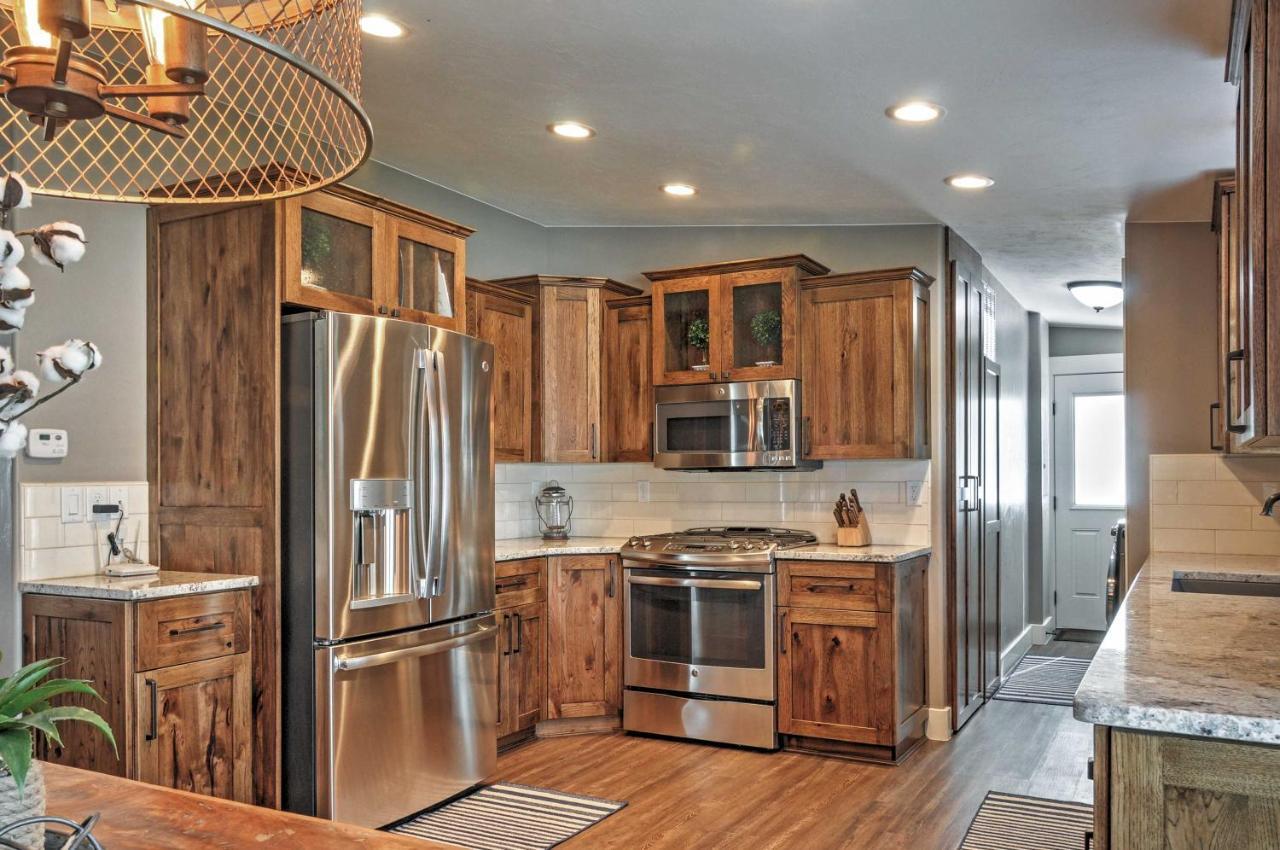 Rustic Chic Home 10 Mi To Otter Creek State Park! Circleville Eksteriør billede